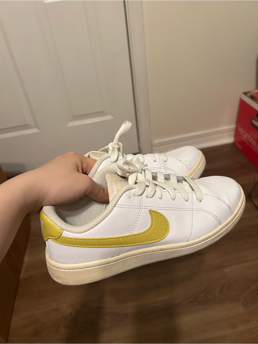 Nike Court Royale 2 Sneakers size 7